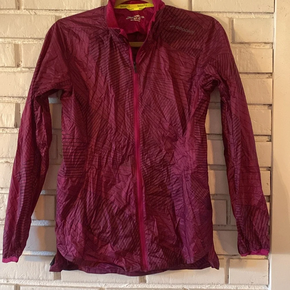 Brooks LSD Packable Running Jacket
